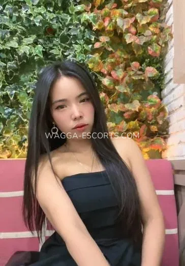 Wagga escorts Elin — 1