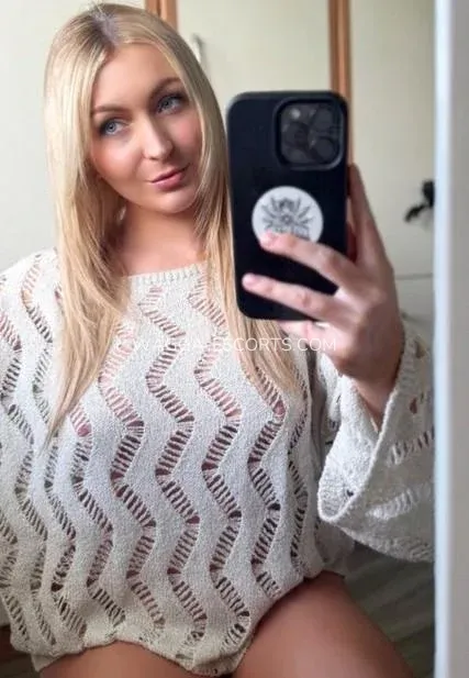 Wagga escorts Rachel — 3