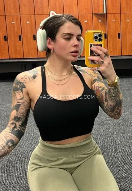 Wagga escorts Paige — 2