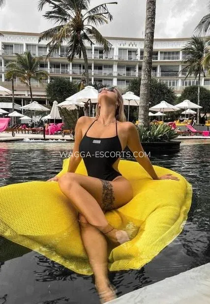 Wagga escorts Helena — 1