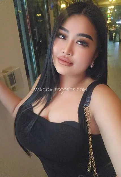 Wagga escorts Ellie — 2