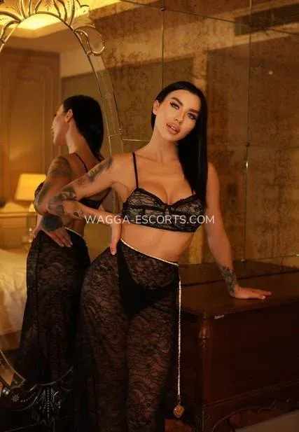 Wagga escorts Alexandria — 1