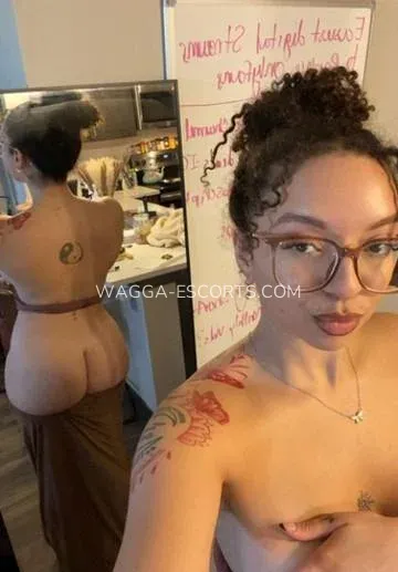 Wagga escorts Lily — 1