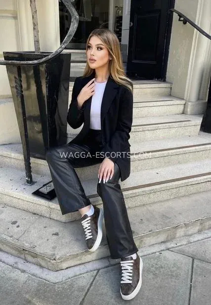 Wagga escorts Ashley — 4