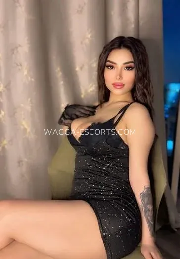 Wagga escorts Caroline — 3