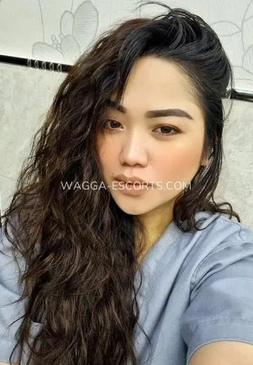 Wagga escorts Karen — 2