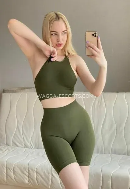 Wagga escorts Kylee — 4