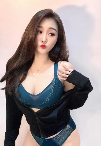 Wagga escorts Lindsay — 2